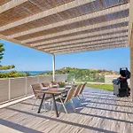 Arillas Villa